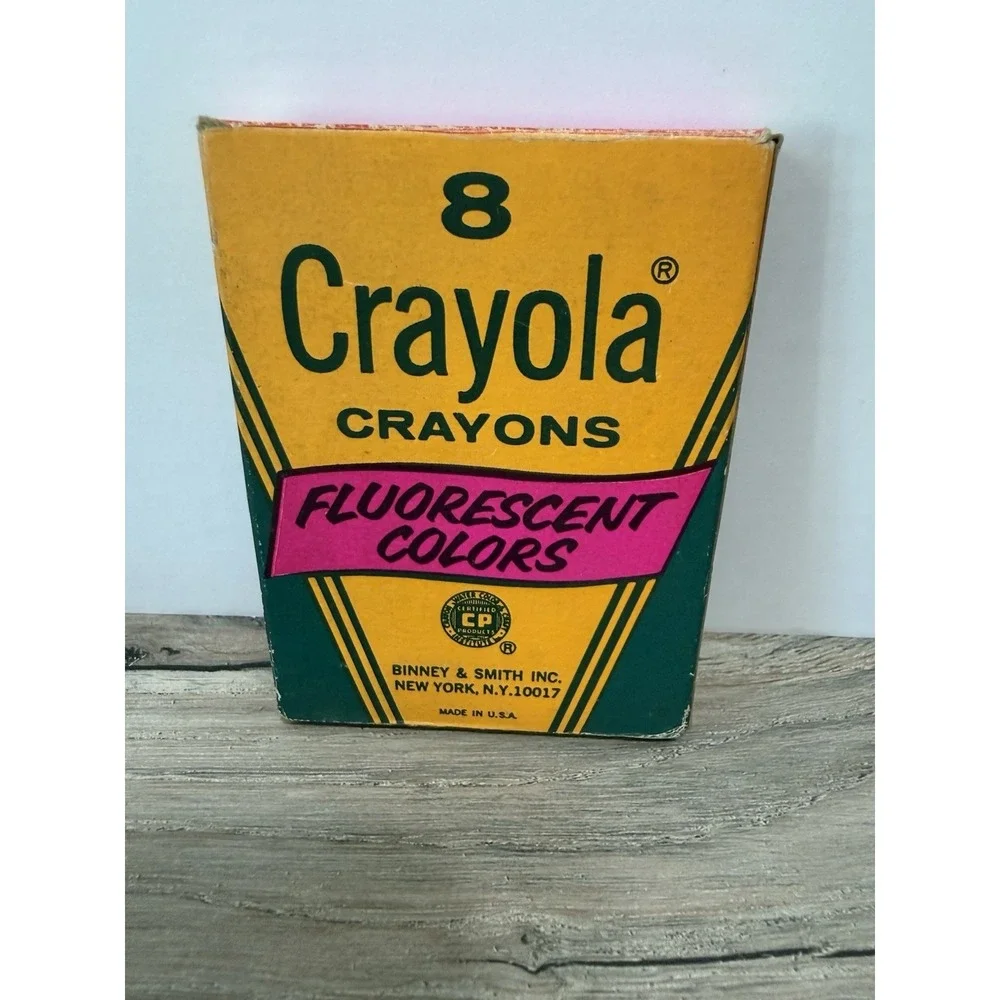 Vintage Binney & Smith Crayola Fluorescent Crayons 8 Count Box Markers 6 Count